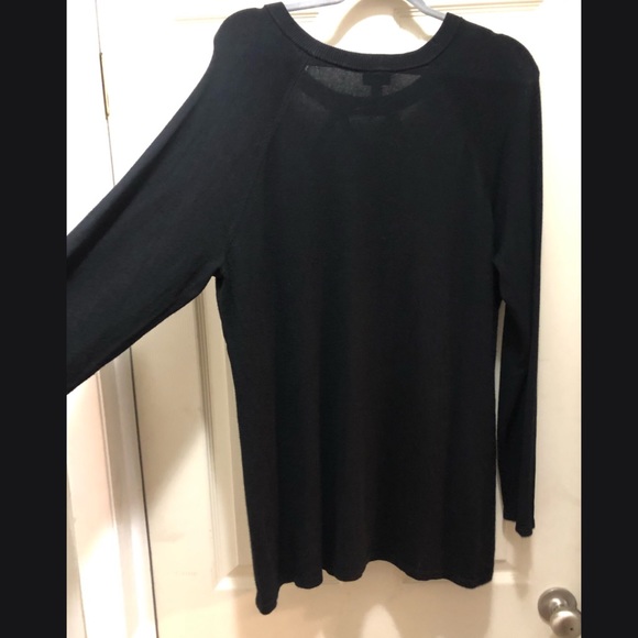 Torrid black crisscross sweater size 2 - Picture 3 of 3